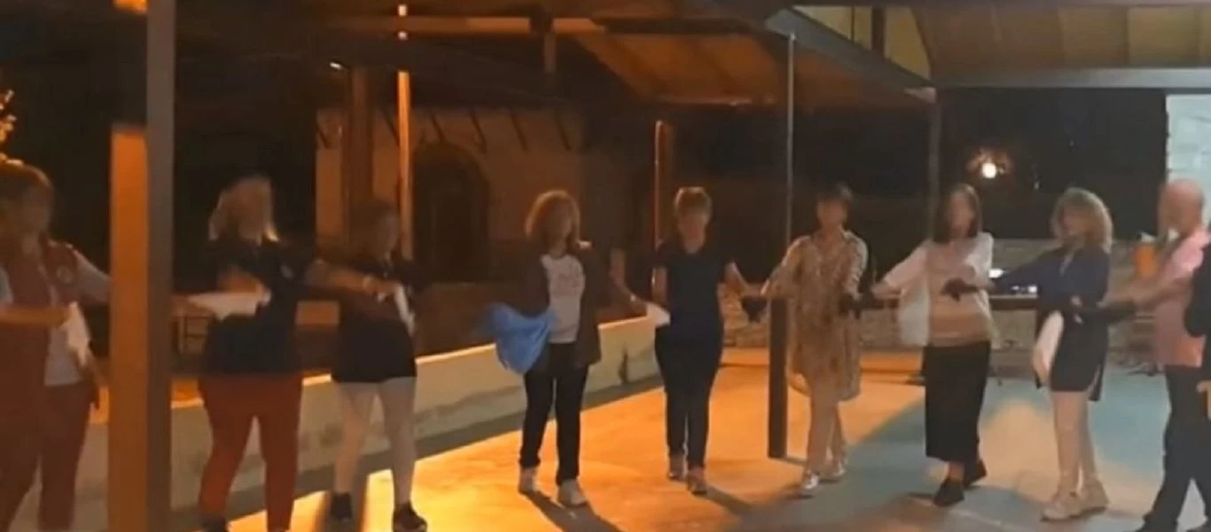 Κοζάνη: Εκπαιδευτικοί διοργάνωσαν γλέντι χωρίς κανένα μέτρο προστασίας
